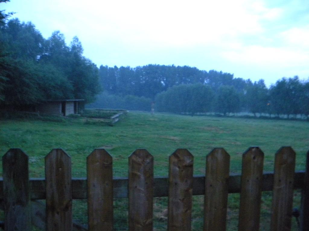 Petrus Wittebrood Hoeve Dikkelvenne エクステリア 写真